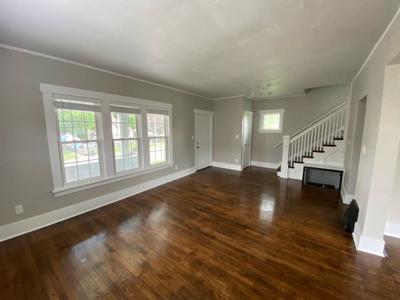 4707 N 40th St - Photo 5 of 19