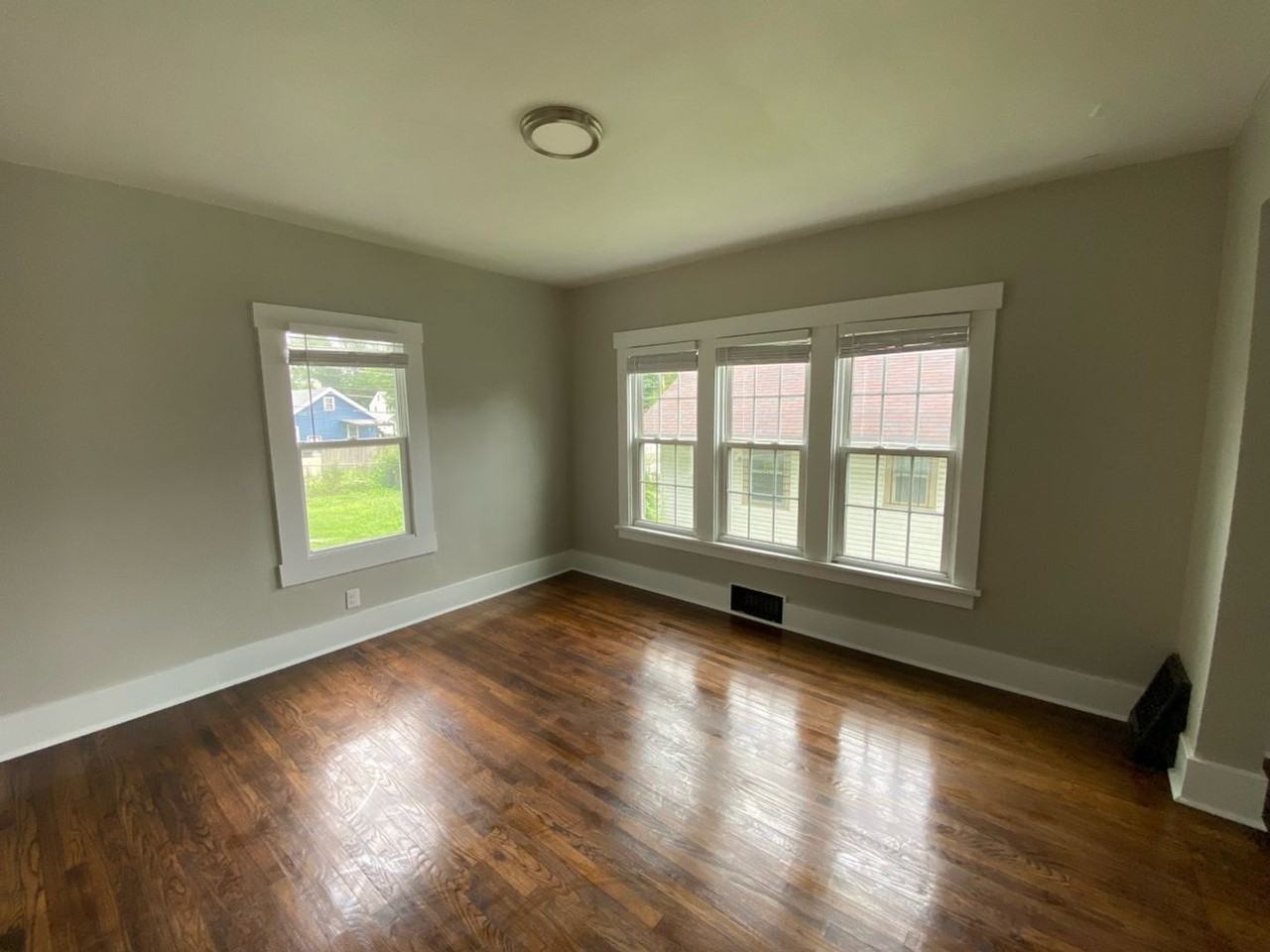 4707 N 40th St - Photo 7 of 19