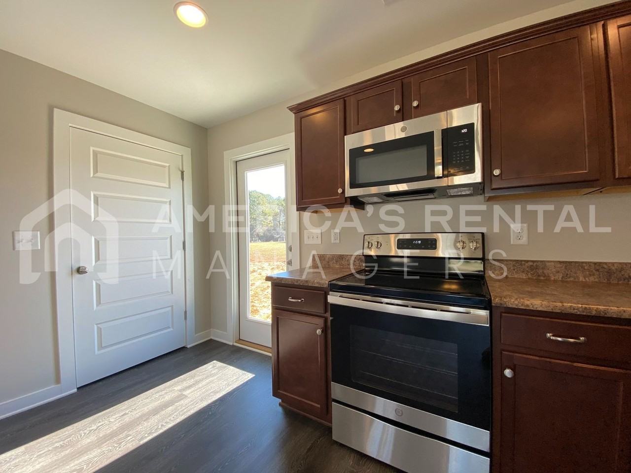 2725 Allison Mill Rd - Photo 6 of 29