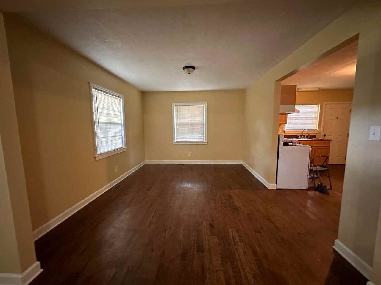 610 Martin St - Photo 5 of 17