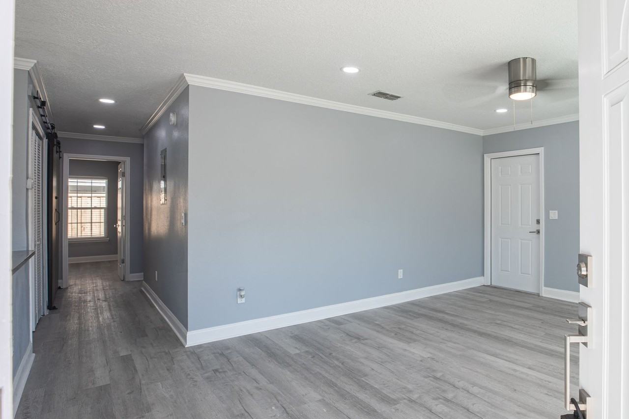 185 Donner Rd - Photo 4 of 22