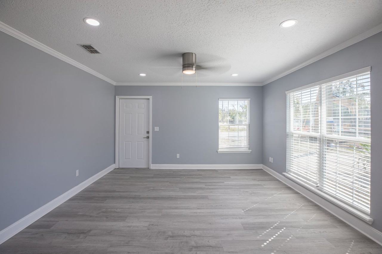 185 Donner Rd - Photo 5 of 22
