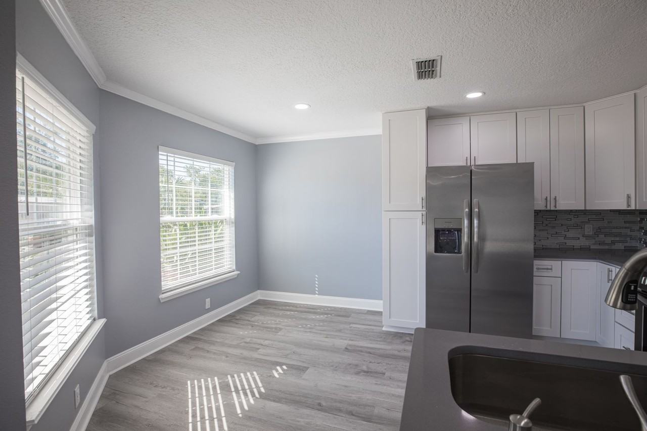 185 Donner Rd - Photo 7 of 22