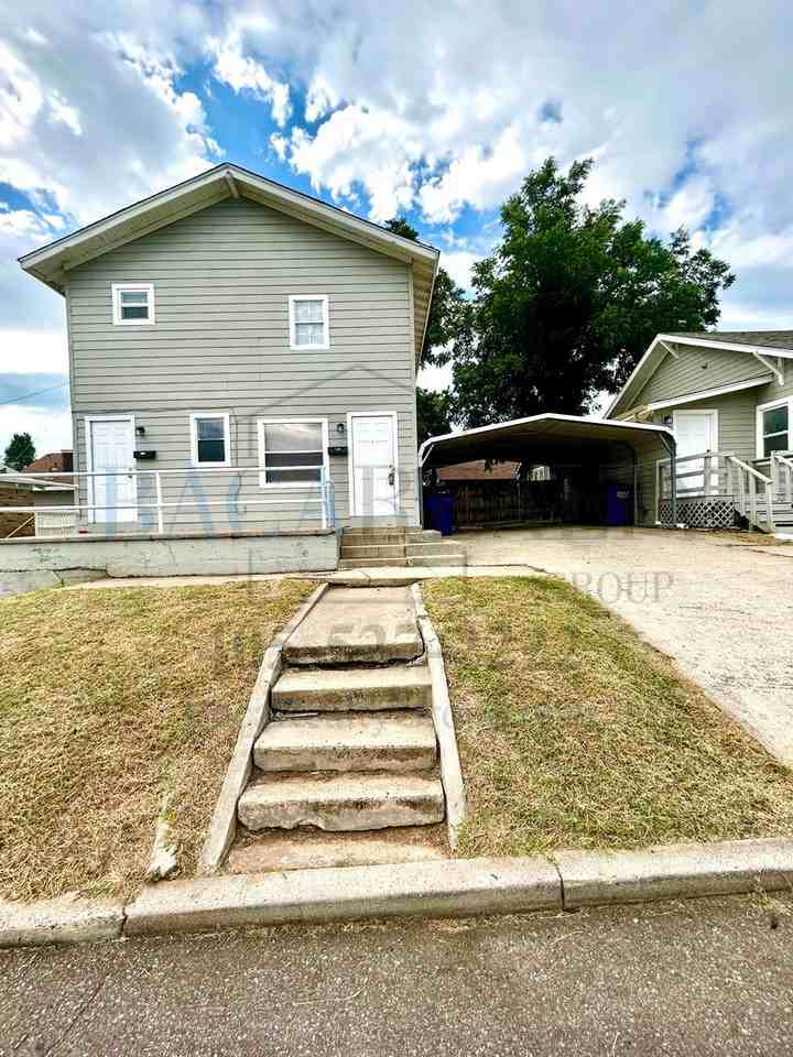 110 E Jenkins St - Photo 2 of 18