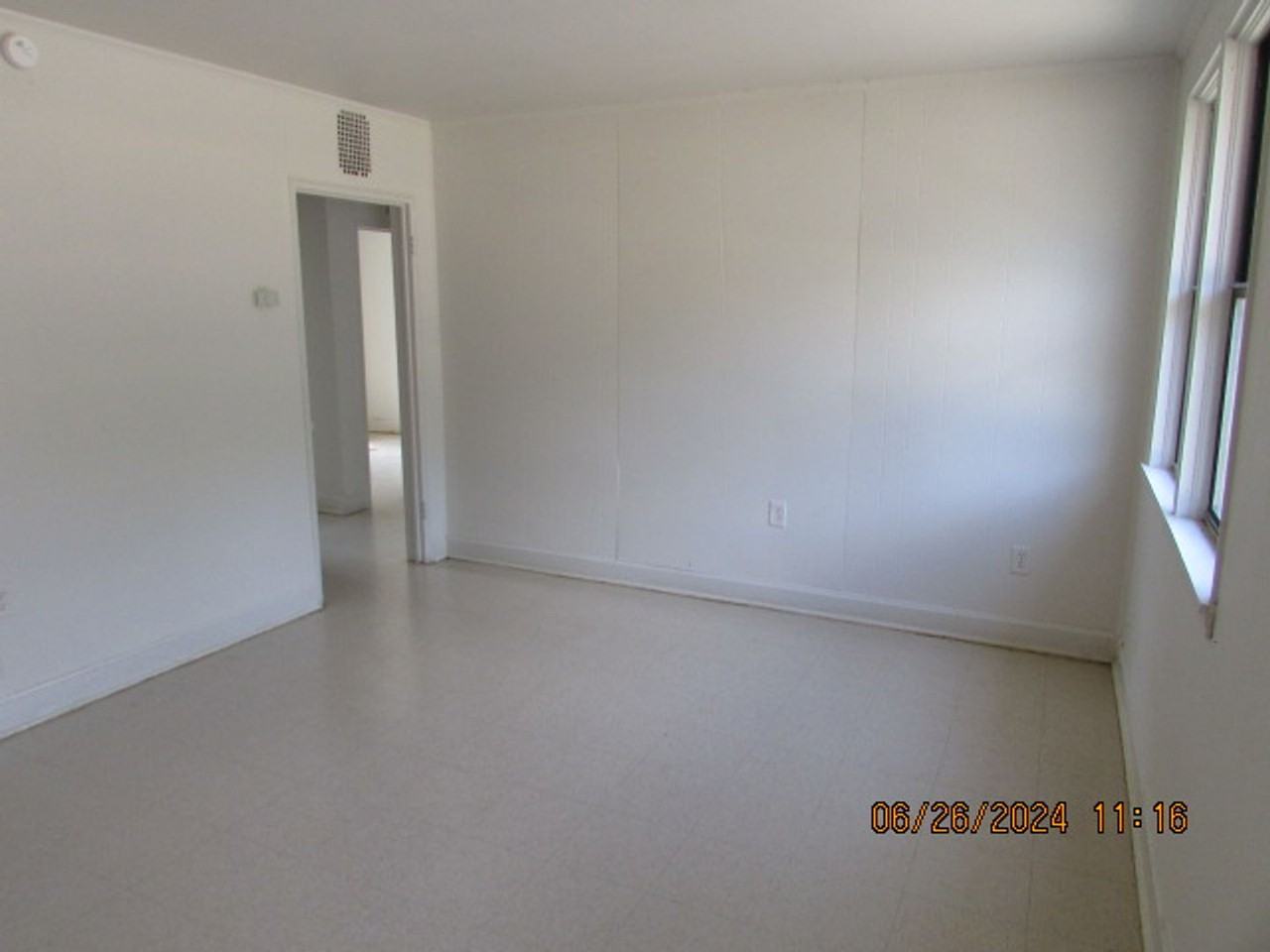 17 Dixie Drive - Photo 2 of 8