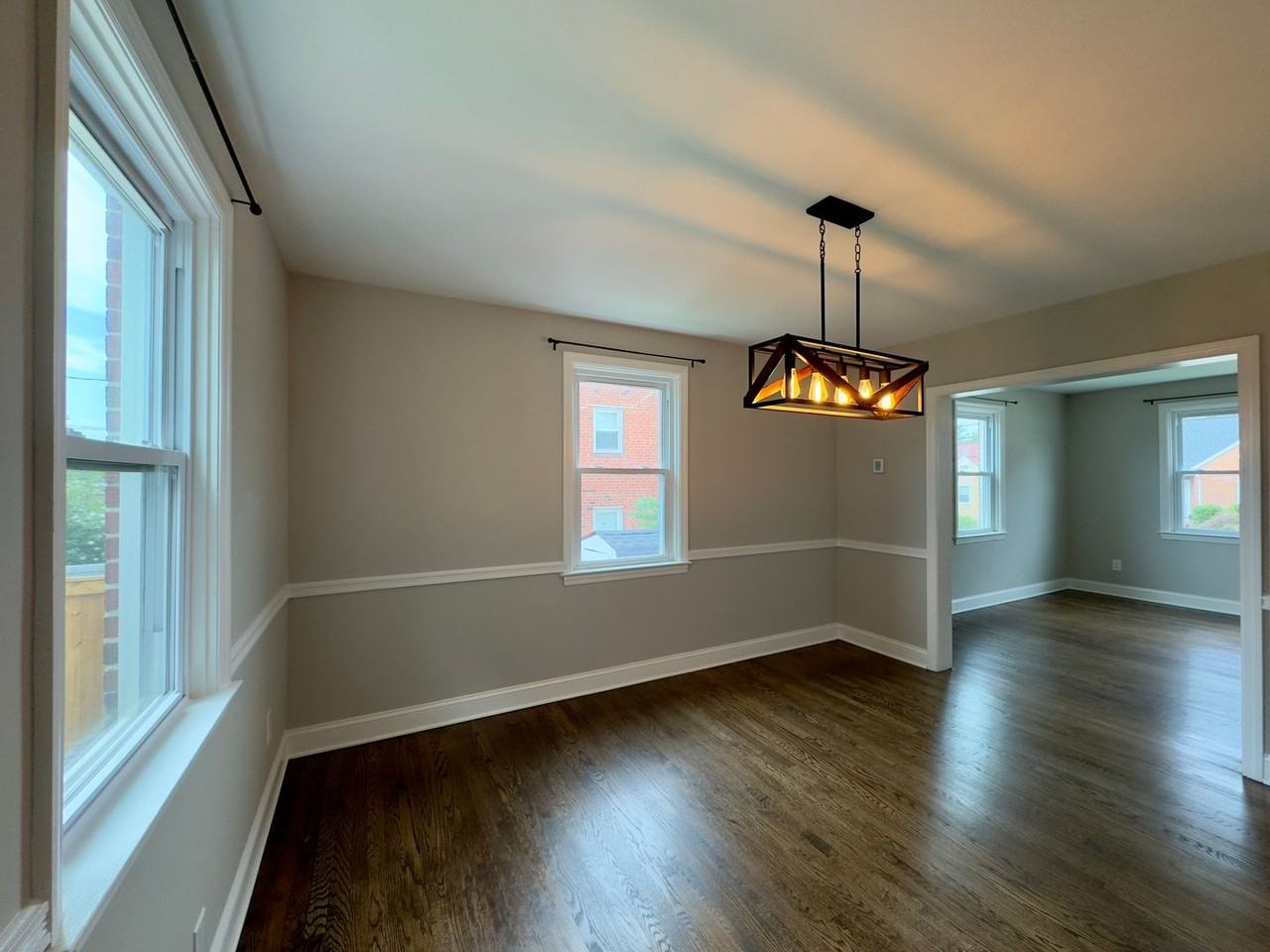 205 Sipple Ave - Photo 5 of 27
