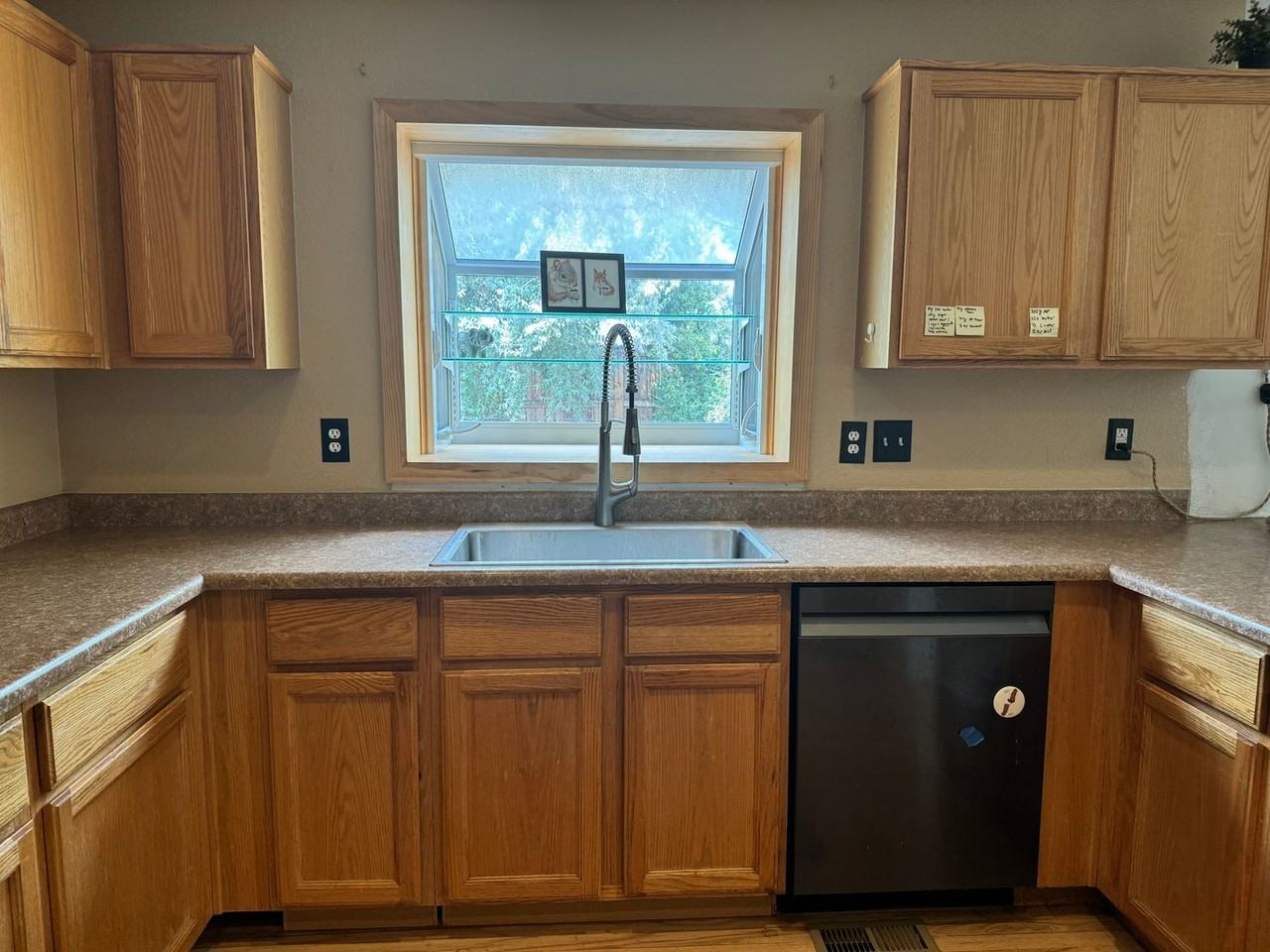 1312 Lambert Cir - Photo 6 of 19