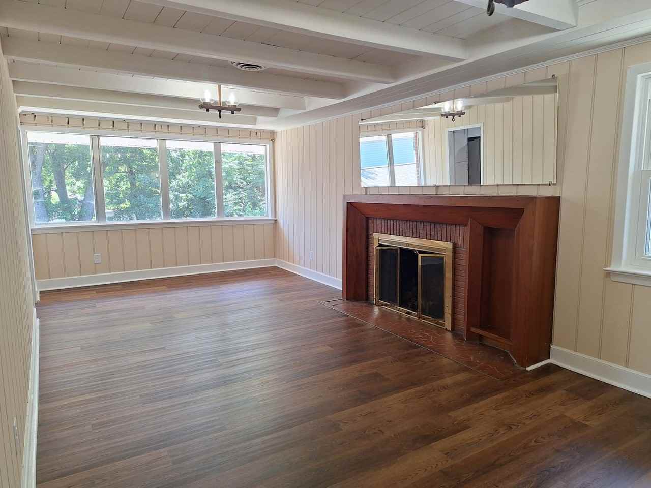 Completely remodeled - Photo 2 of 16