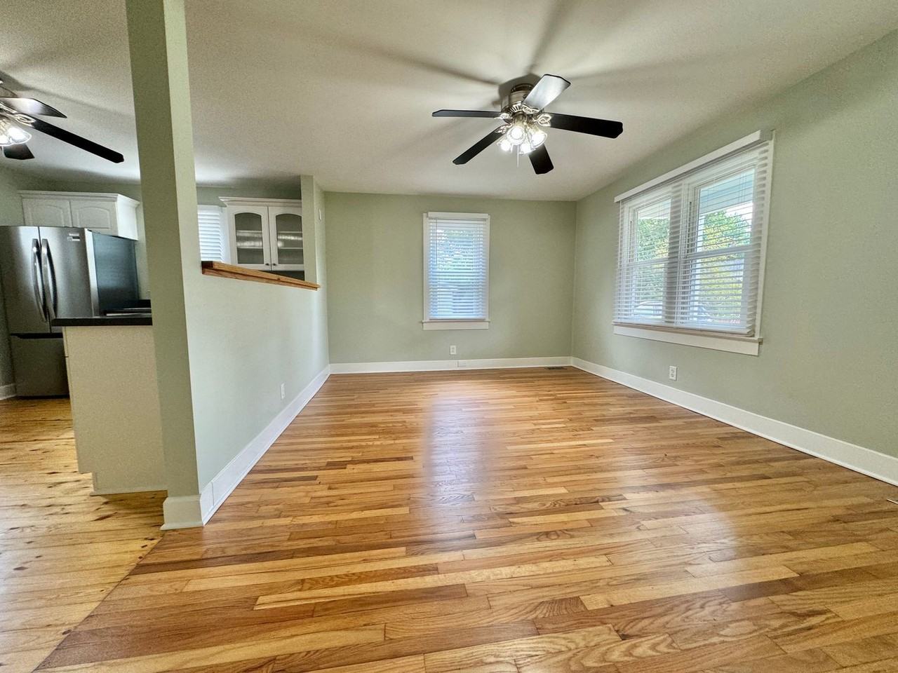 506 N Petway St - Photo 5 of 35