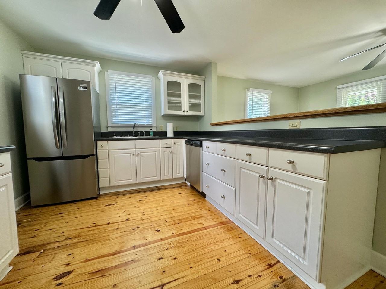 506 N Petway St - Photo 7 of 35