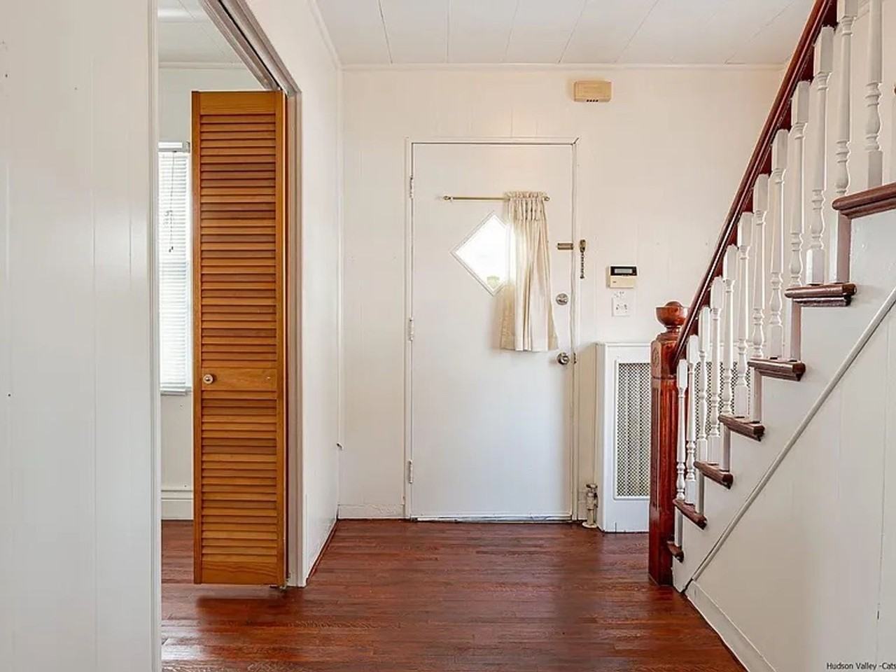 82 Prospect St - Photo 2 of 32