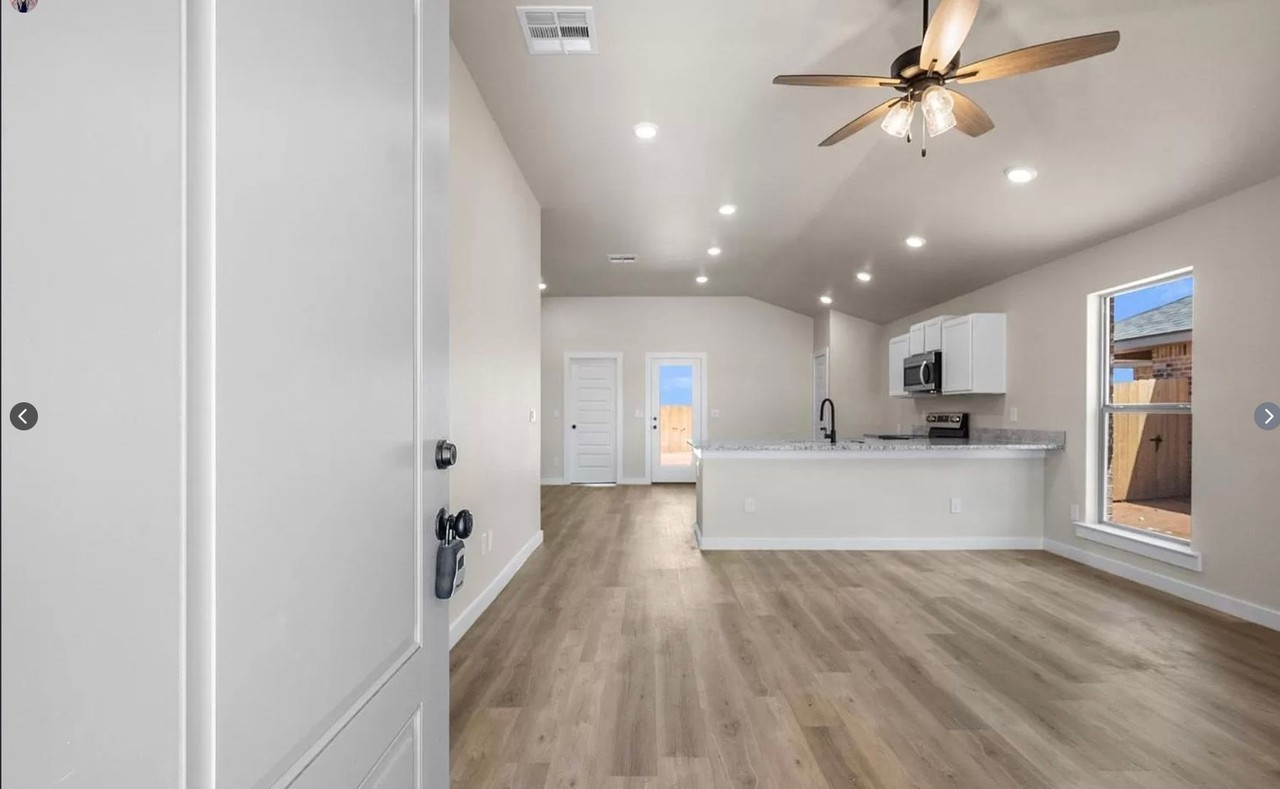 2312 135th St - Photo 5 of 22