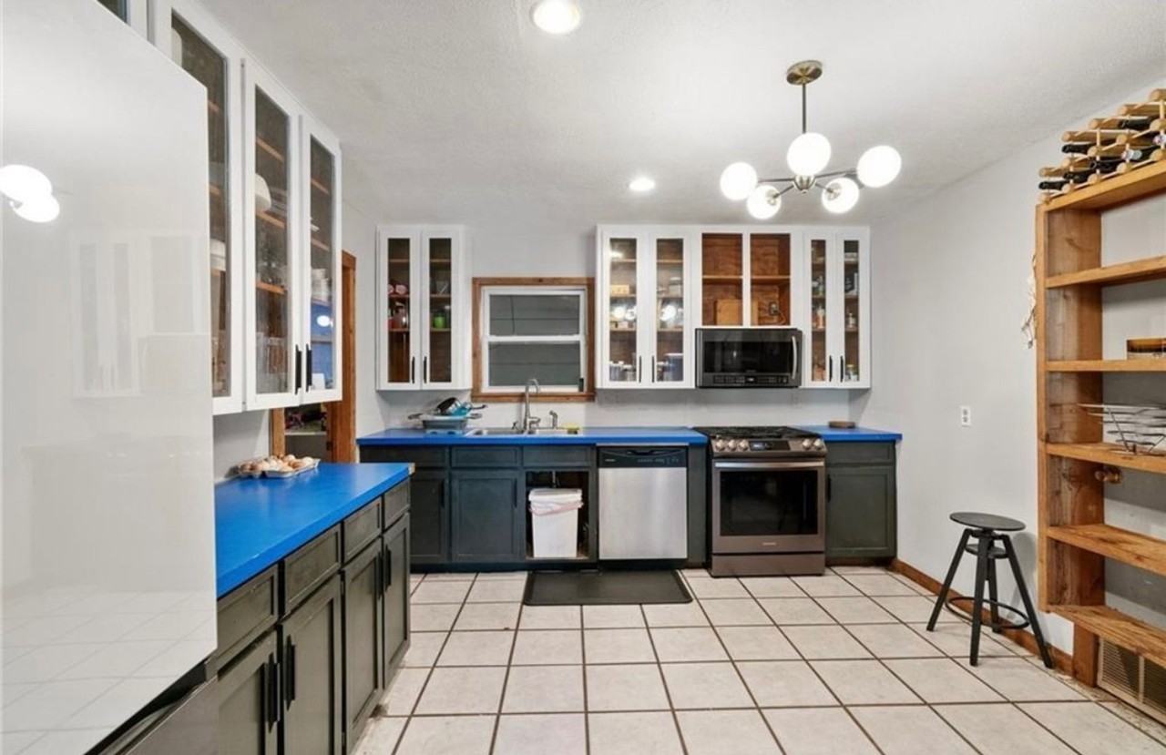 404 Blackson Ave - Photo 4 of 10