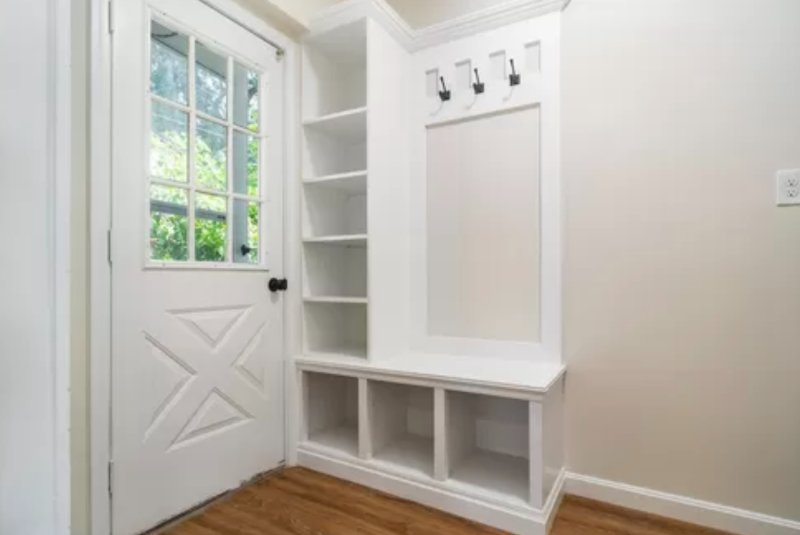 120 Wallace Ave - Photo 3 of 18