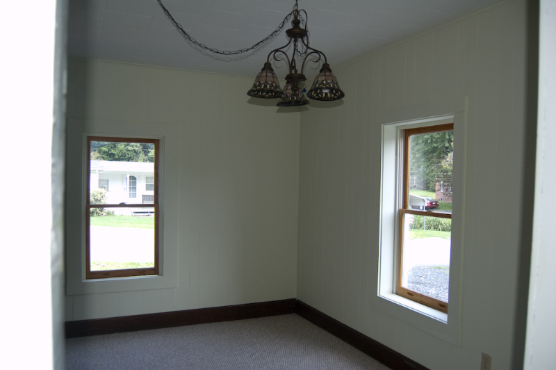 306 N Jefferson Ave - Photo 5 of 17