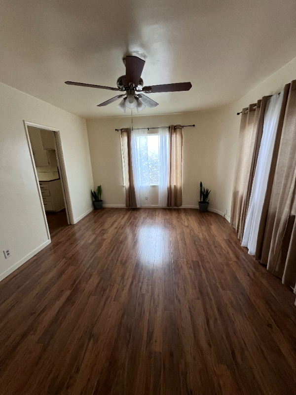 3510 Hill St #3510HILLST - Photo 2 of 14