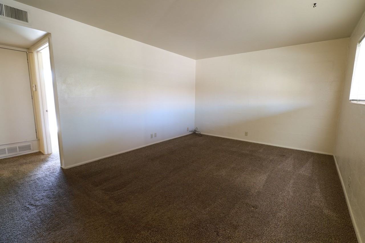 3811 North Country Club Road - Photo 2 of 5