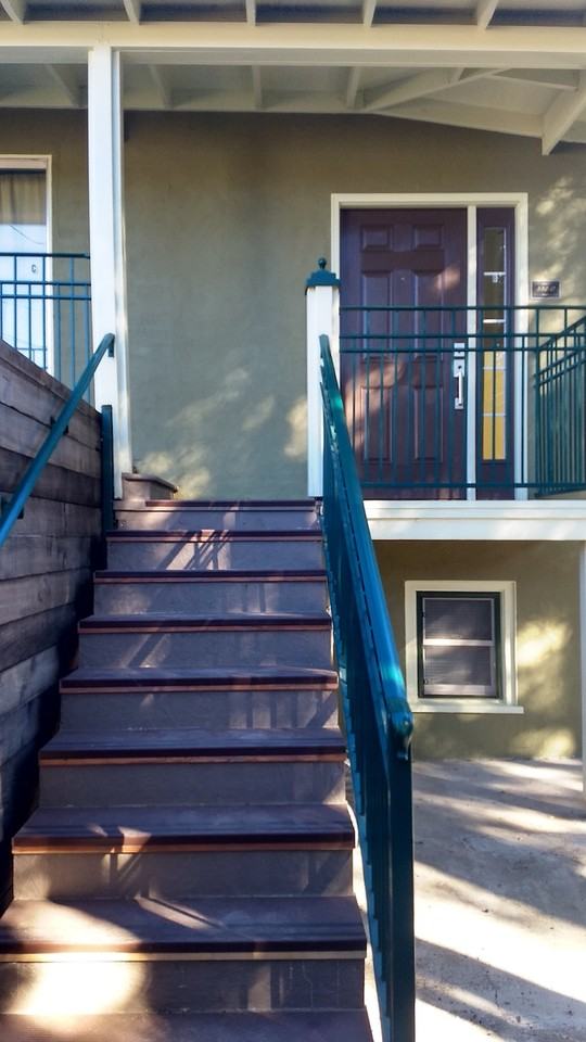 832 Georgia St #B - Photo 7 of 22