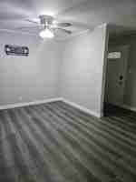 featured image of 101 King St #105