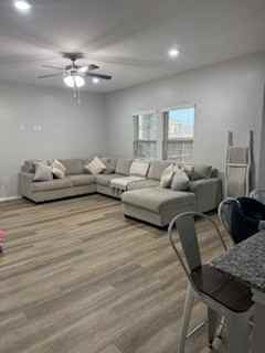 860 Moonwake Dr - Photo 4 of 17