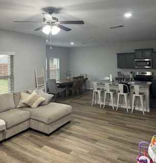 860 Moonwake Dr - Photo 5 of 17