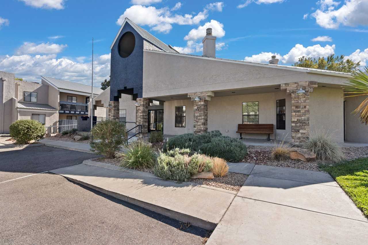 Vista Del Sol Apartments - Photo 2 of 49