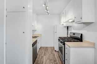 Hobart Continental Apartments - Photo 1 of 1