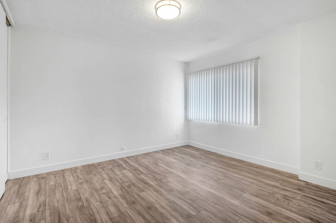 Hobart Continental Apartments - Photo 5 of 20