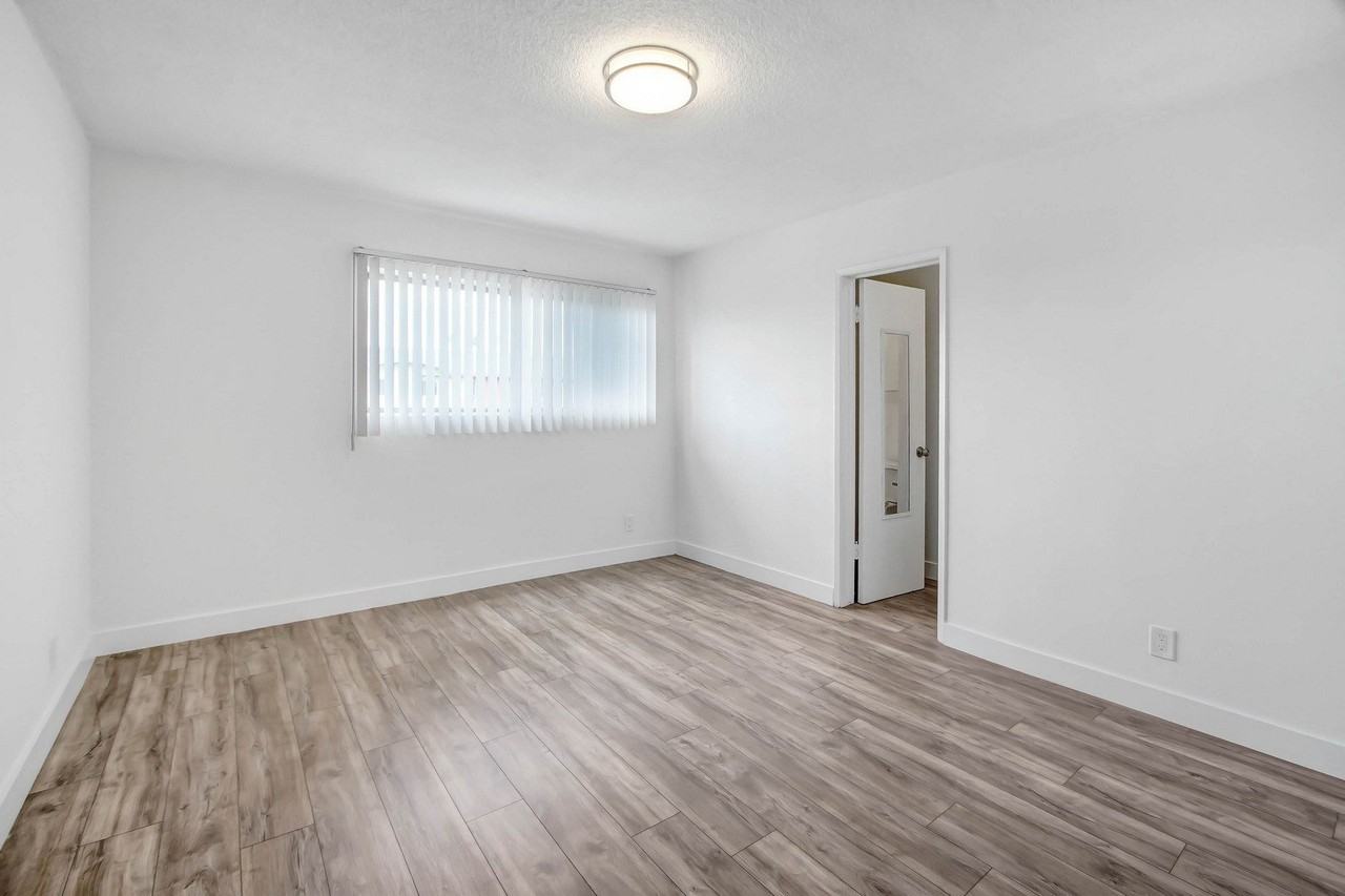 Hobart Continental Apartments - Photo 6 of 20