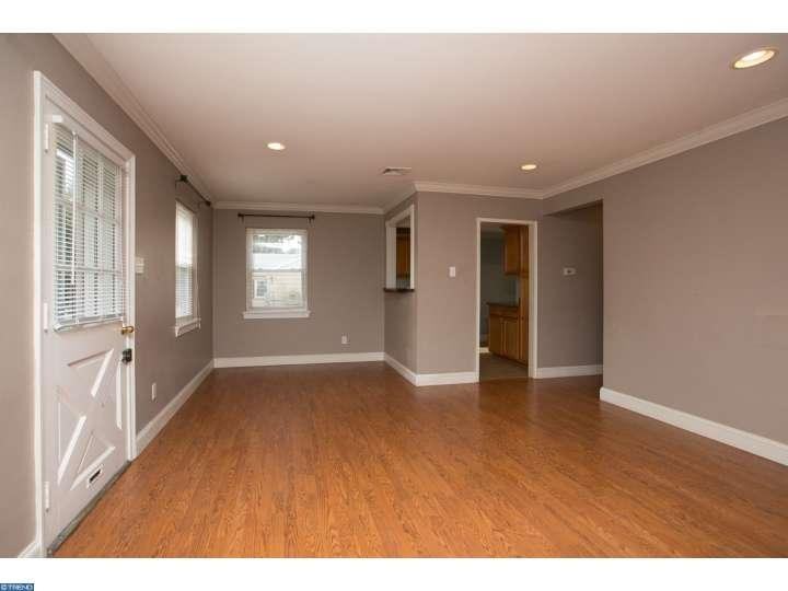 807 Church Rd - Photo 3 of 18