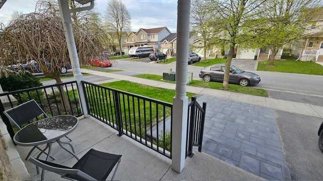 1019 Rainbow Cres #1 - Photo 3 of 37