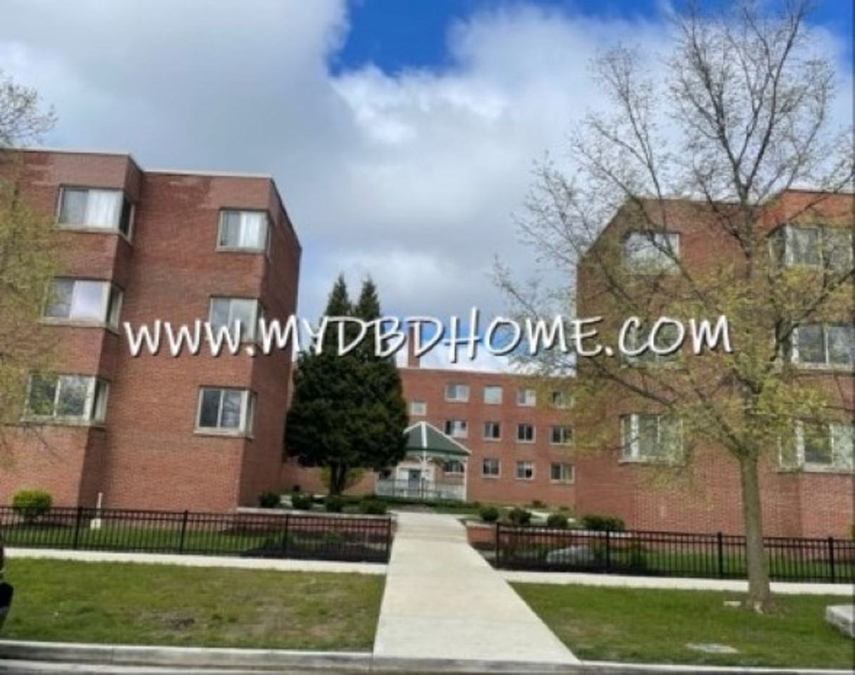 The Huntington - Photo 2 of 7