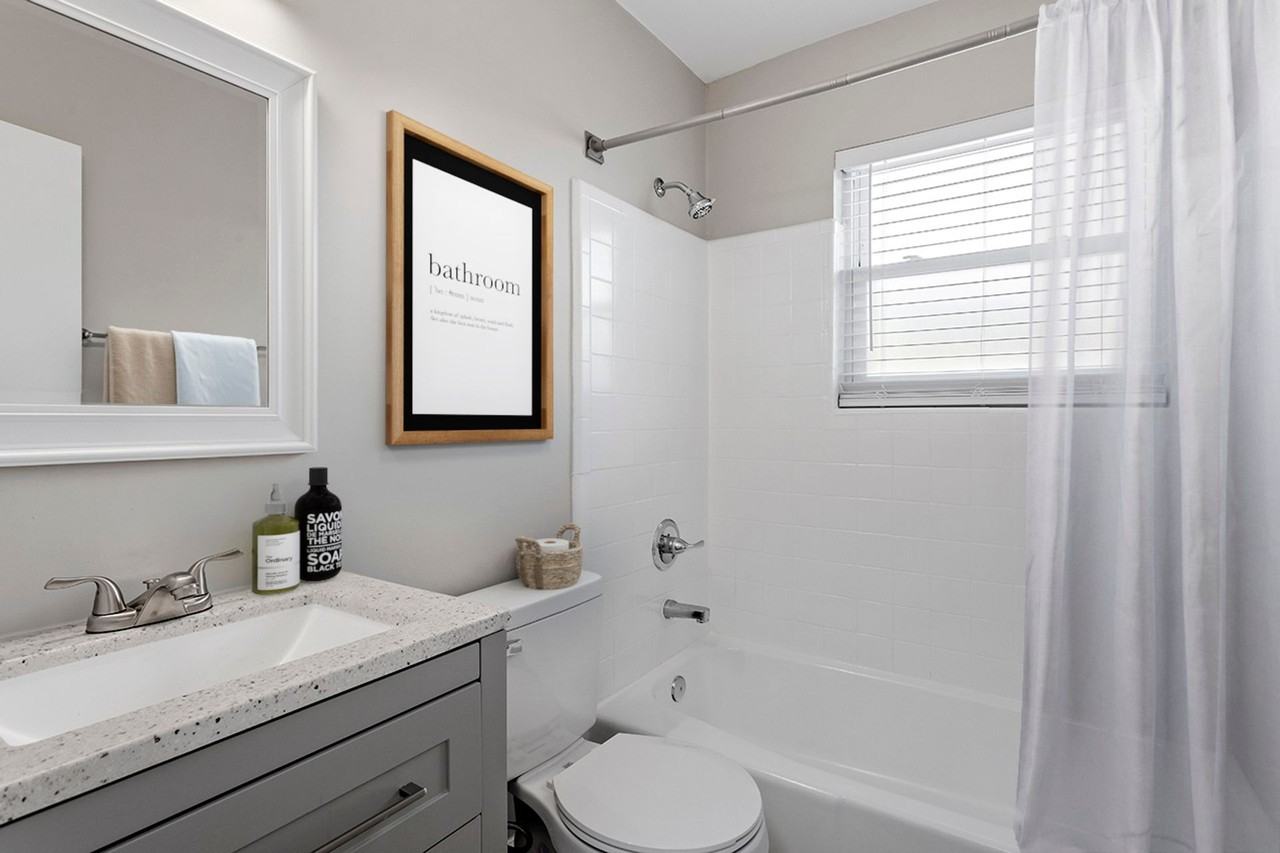 South Valley Apartments - Photo 4 of 10