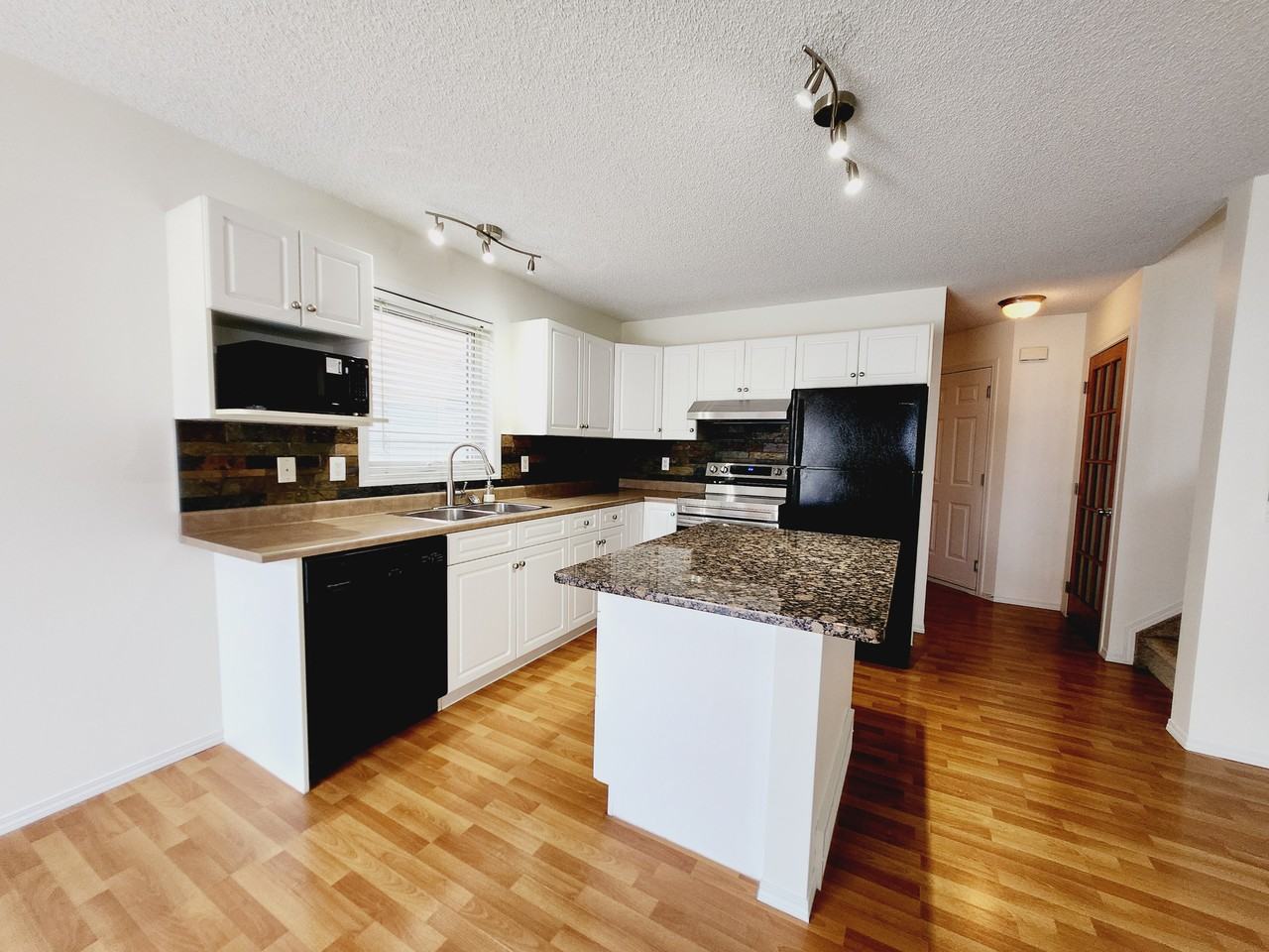 Apartments for Rent in Terwillegar Towne, Edmonton, AB 25 Rentals