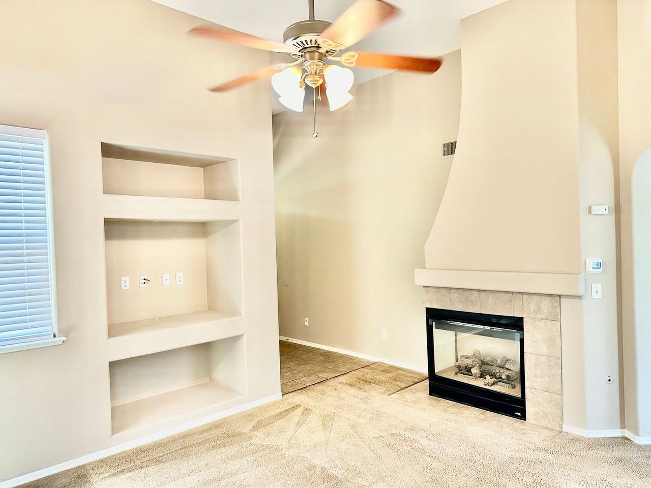 4028 W Fig Tree Ln - Photo 2 of 25