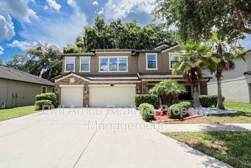 1208 Oakcrest Dr - Photo 2 of 39