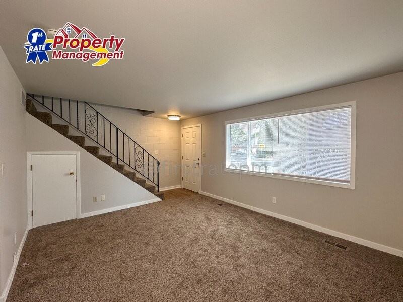 1105 S Leadville Ave - Photo 6 of 22