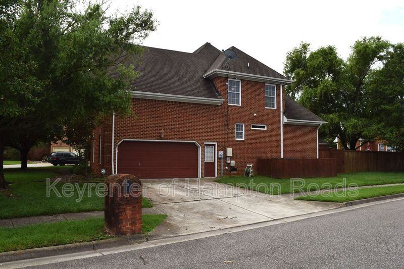 1100 Palomino Ct - Photo 2 of 50