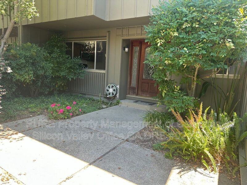 104 Walnut Hill Ct - Photo 2 of 20