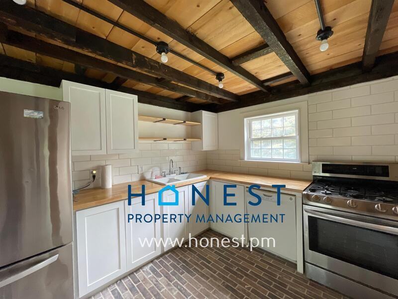 243 Back Nippen Rd - Photo 3 of 50