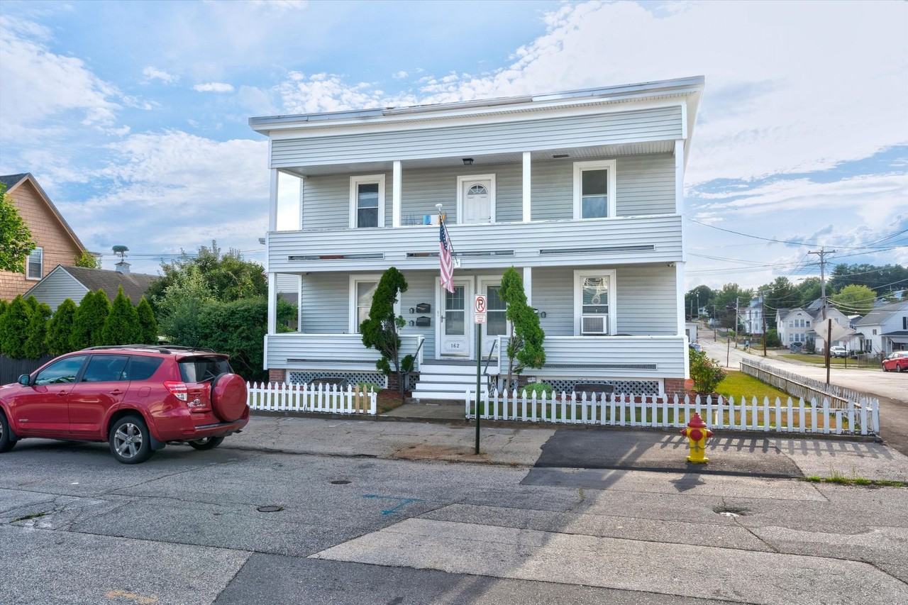 162 Alsace St #2R - Photo 2 of 23