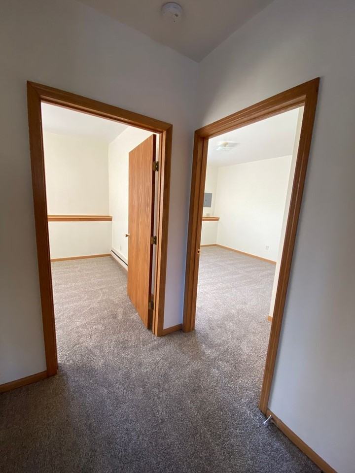 1711 2nd St Sw #2 - Photo 7 of 12