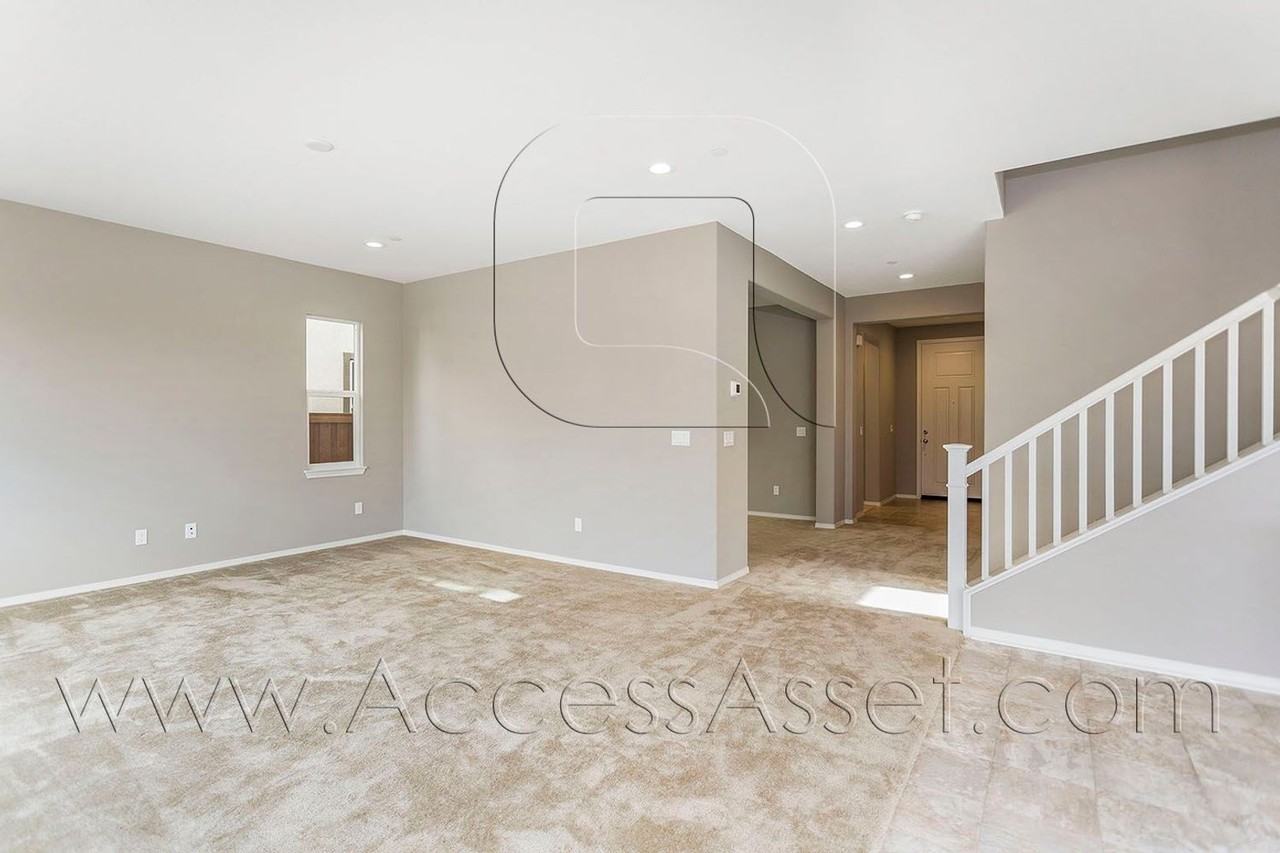 29657 Far Shore Dr - Photo 3 of 27