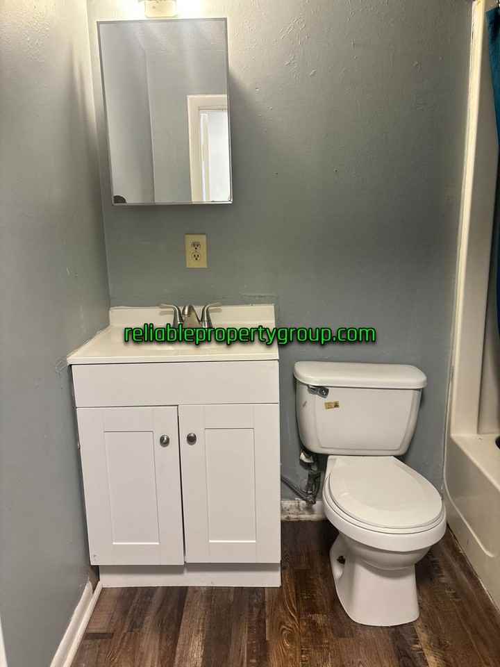 805 N Washington St #7 - Photo 5 of 8