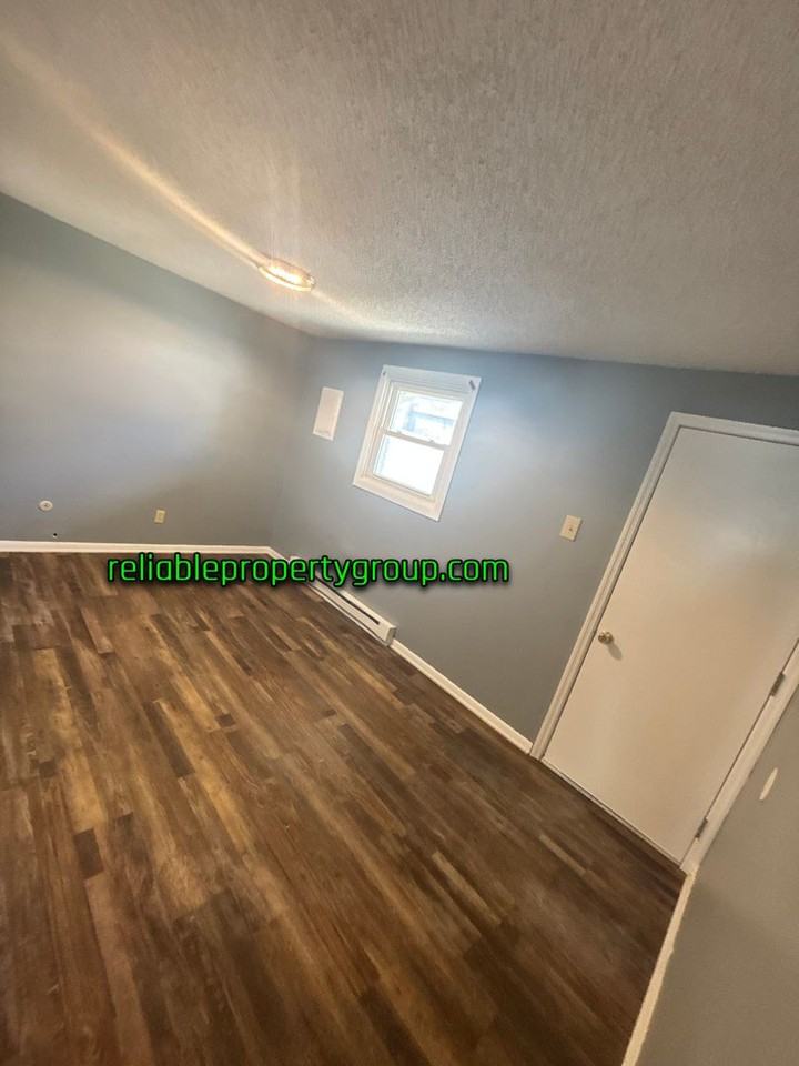 805 N Washington St #7 - Photo 7 of 8