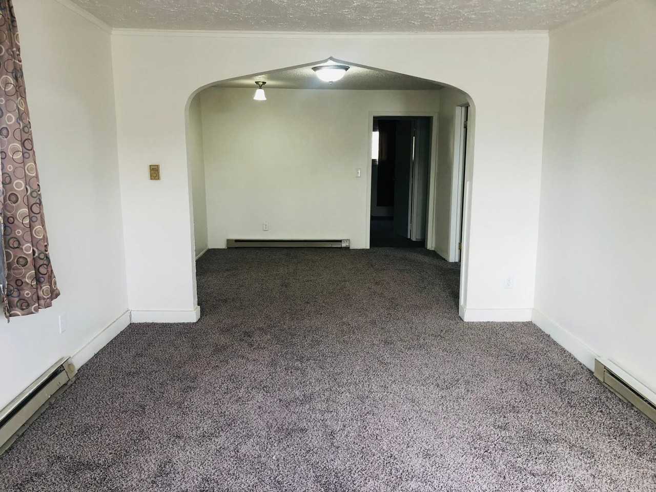 114 4th Ave Nw - Photo 2 of 14