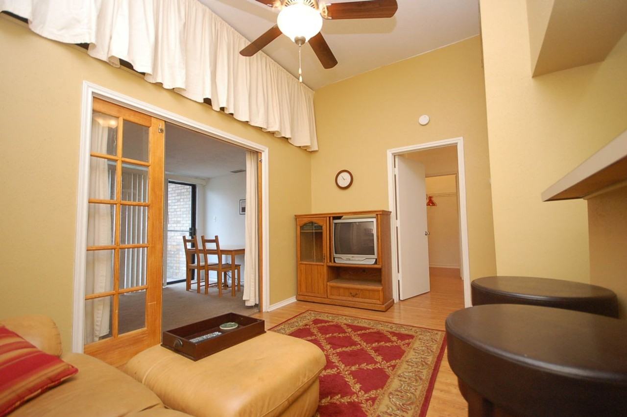 1908 San Antonio St #312 - Photo 2 of 8