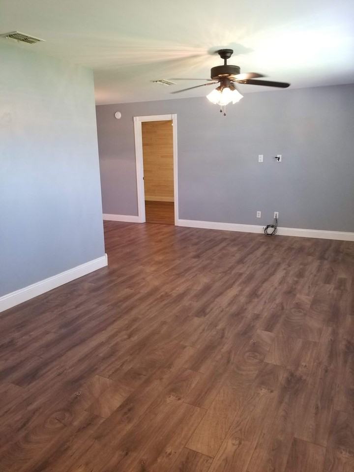 259 Manhattan Way - Photo 2 of 9