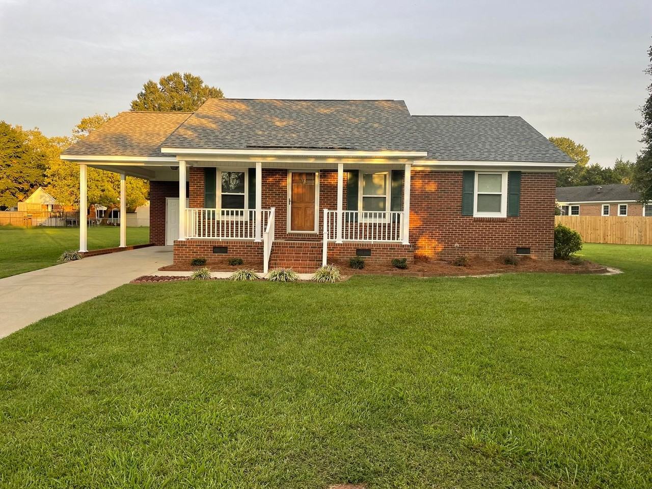 103 Marsha Ct - Photo 2 of 18