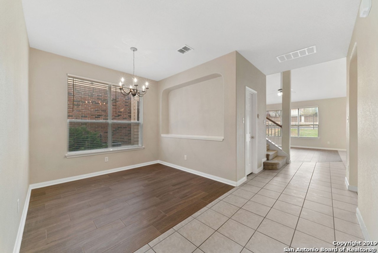 25811 Copperas Ln - Photo 3 of 24
